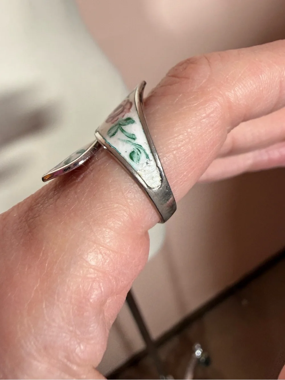 Vintage Beau Sterling silver hand painted floral Oversized bi pass ring 7 1/2